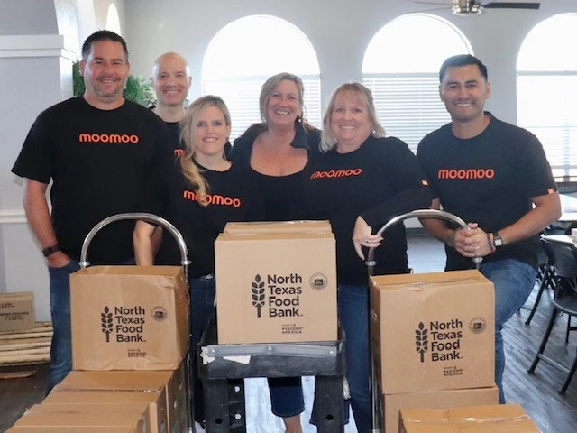 Moomoo & Futu Clearing, Inc: Supporting Senior Citizens through Volunteer Work with North Texas Food Bank